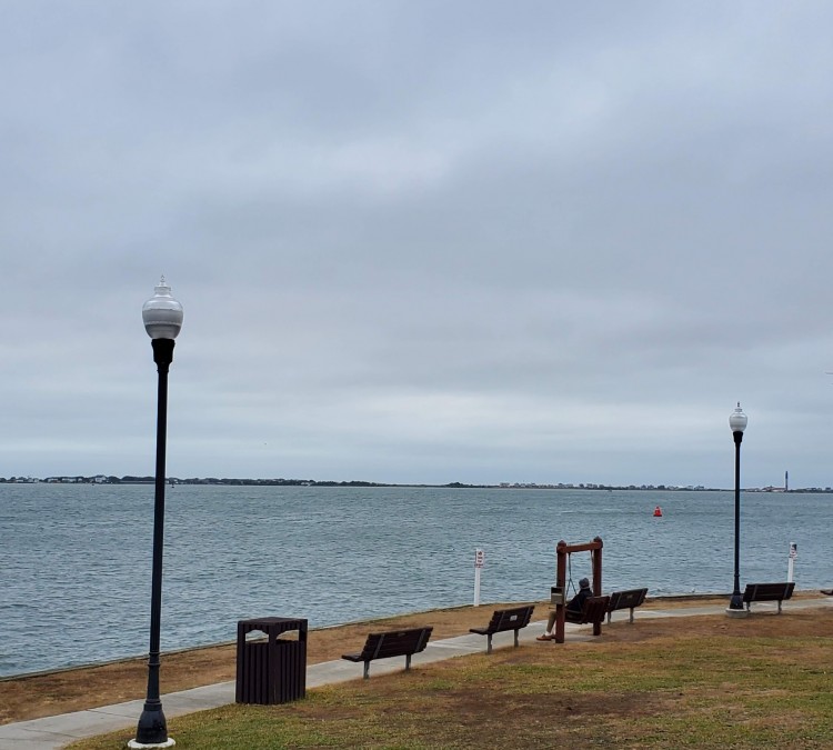 southport-waterfront-park-photo